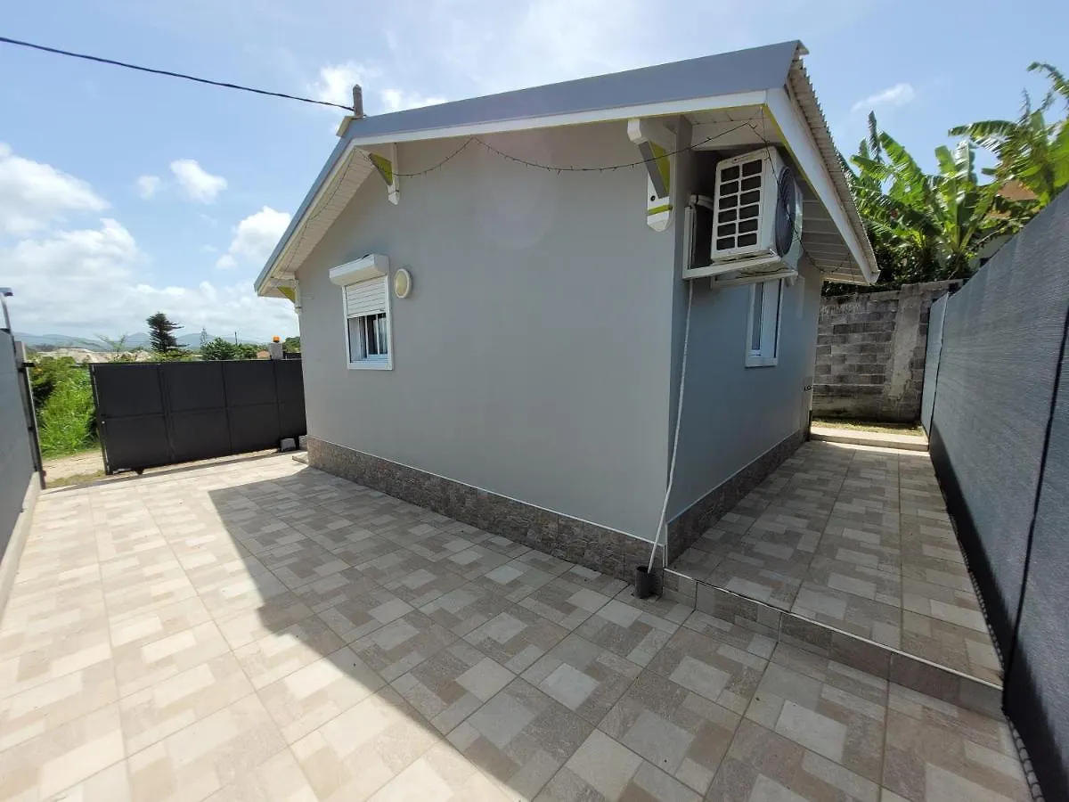 Do-Lambis Et Do-Corrosol Hotel Baie-Mahault 0*,  Guadeloupe